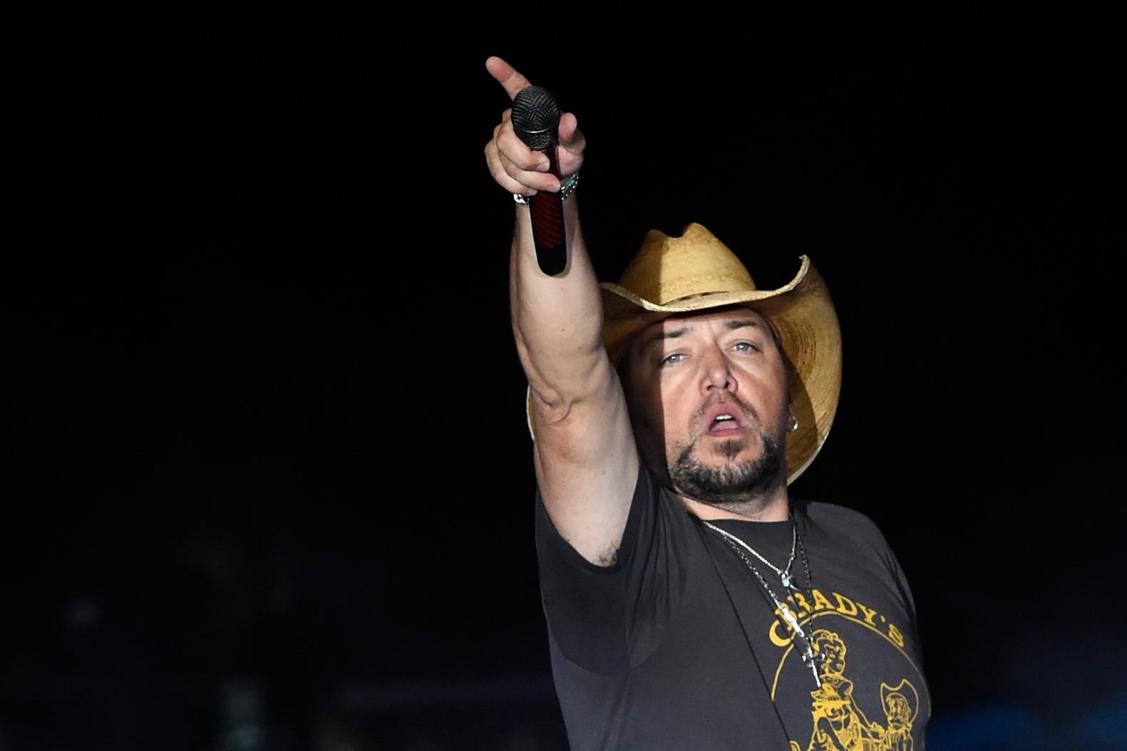 Jason Aldean in concert